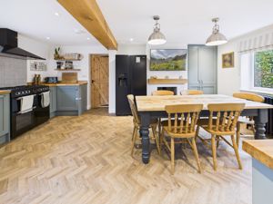 Dining Kitchen- click for photo gallery